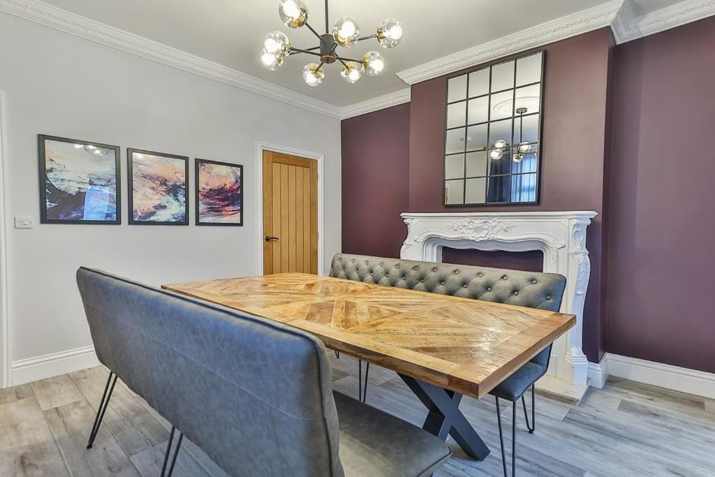 Luxury Spacious Pad With Games Room Sheffield Exterior photo