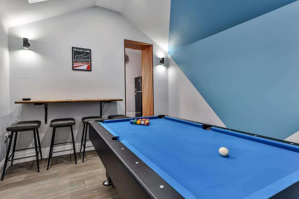 Luxury Spacious Pad With Games Room Sheffield Exterior photo